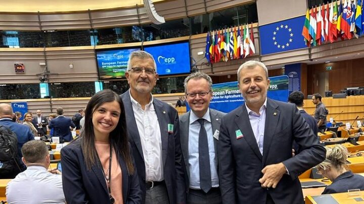 ‘EUROPEAN FARMER’S DEAL’, ALLA CONFERENZA ORGANIZZATA DAL PPE A BRUXELLES  NELL’EMICICLO DEL PARLAMENTO EUROPEO EVIDENZIATO IL RUOLO FONDAMENTALE DELL’AGRICOLTURA.