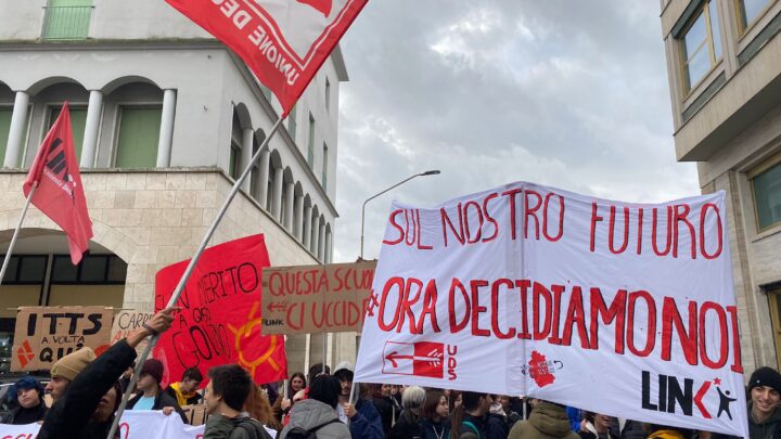 SCOPPIA DI NUOVO LA CRISI ABITATIVA A PERUGIA. I SINDACATI STUDENTESCHI SUL PIEDE DI GUERRA. LINK INVOCA UNA MOBILITAZIONE PIU’ FORTE DELLO SCORSO ANNO.