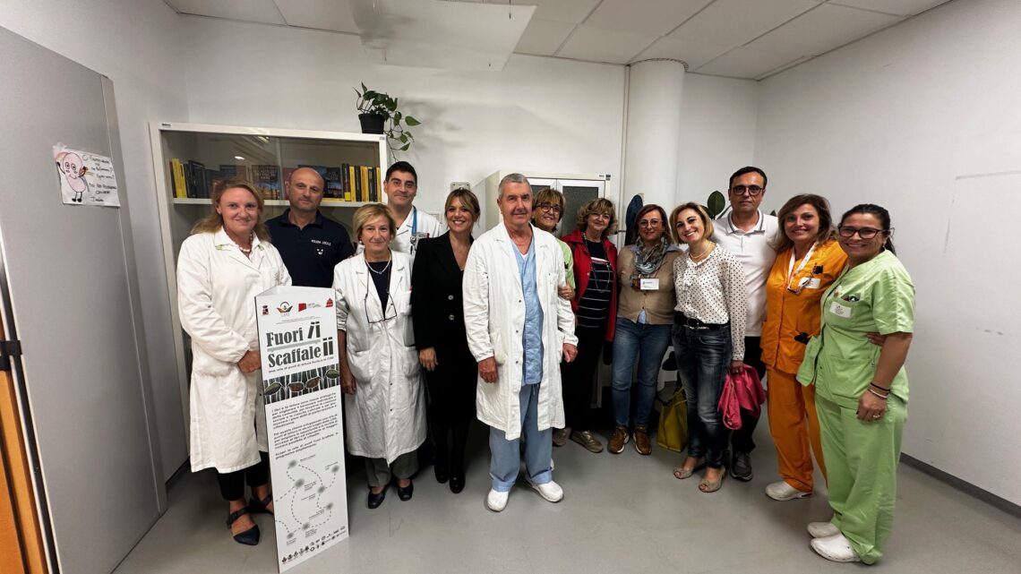 “FUORI SCAFFALE”, INAUGURATI IN OSPEDALE DUE NUOVI PUNTI DELLA BIBLIOTECA COMUNALE