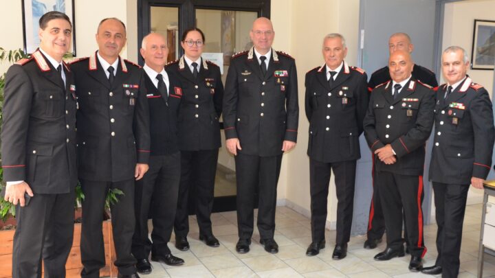 ORVIETO ED AMELIA: IL COMANDANTE PROVINCIALE CONSEGNA I GRADI A 7 MILITARI NEOPROMOSSI.