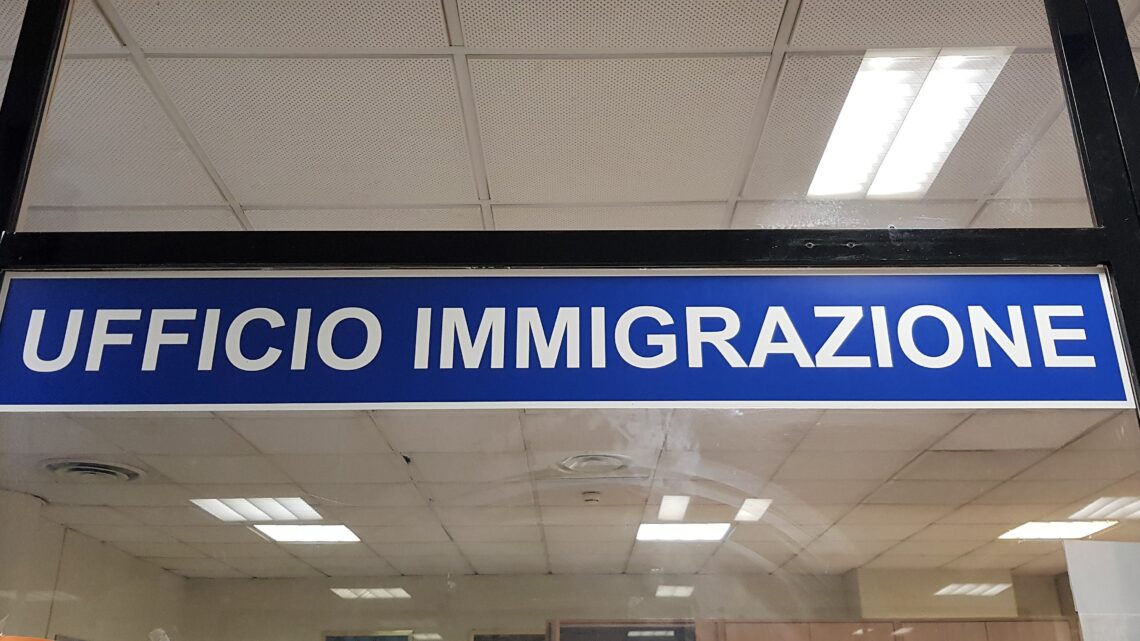 ACCOMPAGNATO STRANIERO IRREGOLARE AD UN CPR DALLA POLIZIA DI STATO DI TERNI