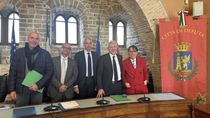 A DERUTA INCONTRO SULLA PROPOSTA DI LEGGE SULLA CERAMICA ARTISTICA UMBRA ORGANIZZATO DAL SINDACO TONIACCINI