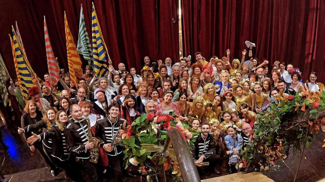ELLA AL TEATRO: UN SECCESSO OLTRE LE ASPETTATIVE