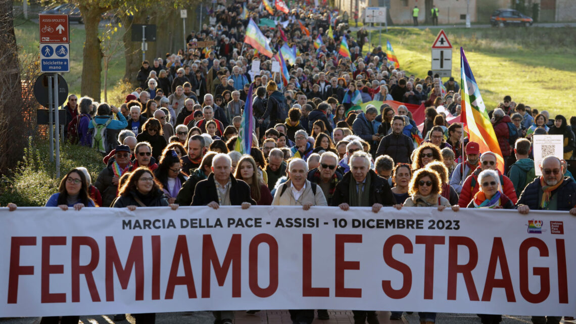 DOPO LA MARCIA DELLA PACE DI ASSISI, CONTINUA L’IMPEGNO PER IL CESSATE-IL-FUOCO L’ITALIA DEVE DIRE BASTA! E DEVE RICONOSCERE LO STATO DI PALESTINA.