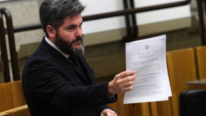 “COLLASSO SANITÀ E PRESTAZIONI IMPRENOTABILI”