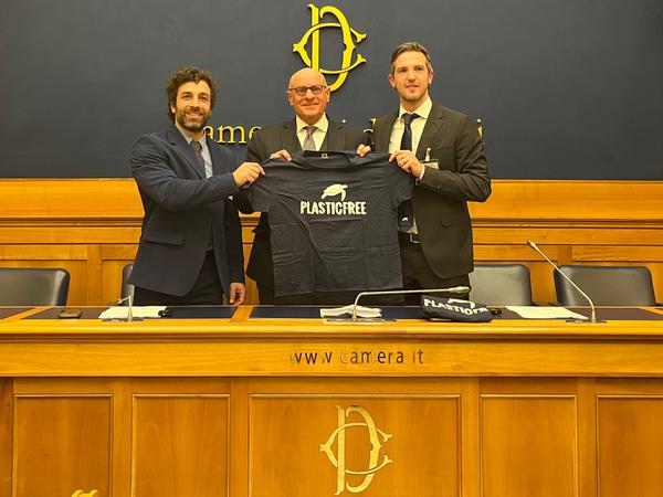 AMBIENTE: PRESENTATI I 111 COMUNI VIRTUOSI PLASTIC FREE