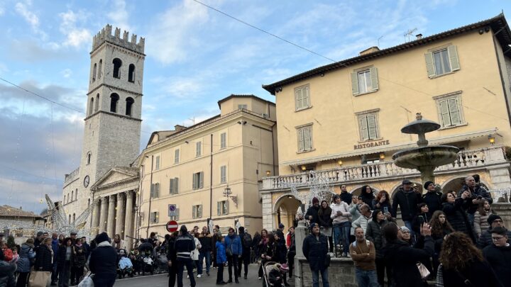TURISMO 2023, ASSISI BATTE TUTTI I RECORD: 1,4 MILIONI DI PRESENZE IN UN ANNO