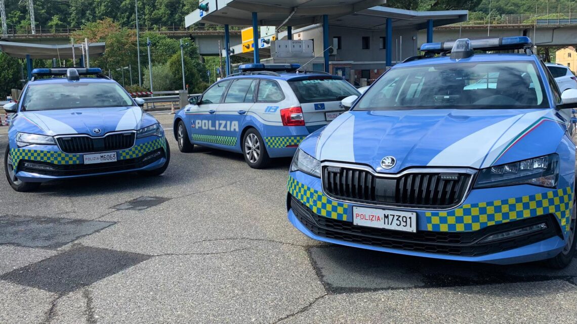 DONNA RICERCATA TENTA FRODE A DUE DONNE ANZIANE: ARRESTATA DALLA POLIZIA DI STATO