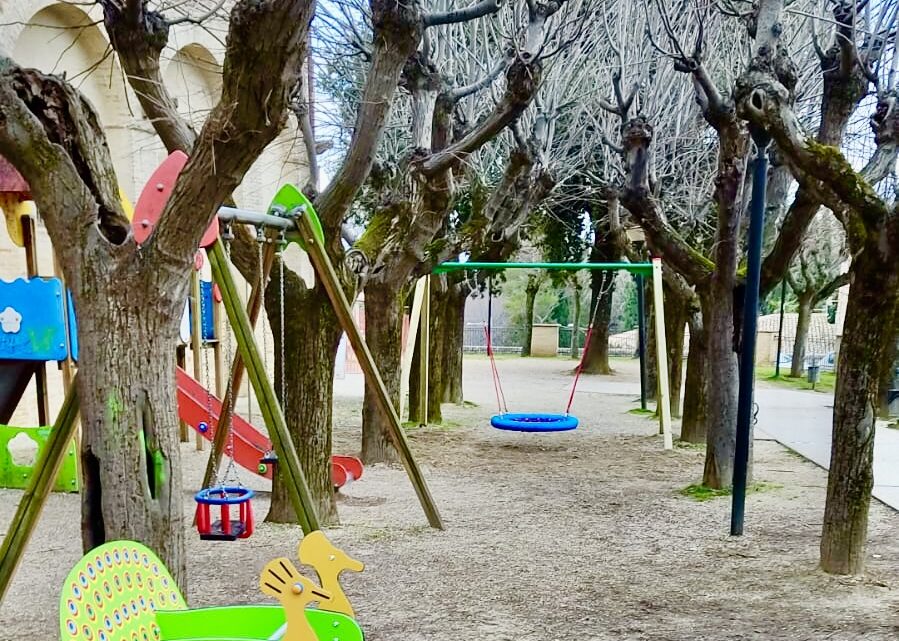 MONTEFALCO, NUOVI GIOCHI NEI GIARDINI PUBBLICI ALL’INSEGNA DELL’INCLUSIONE