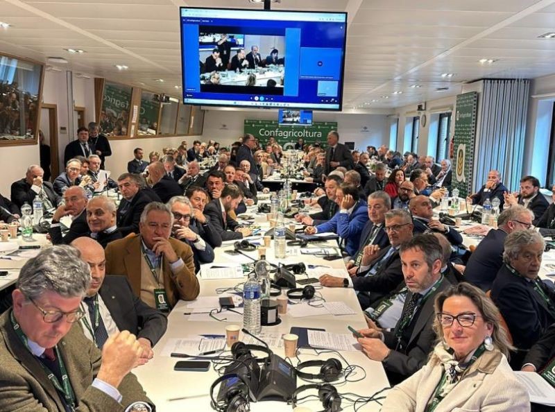 ASSEMBLEA DI CONFAGRICOLTURA A BRUXELLES: L’ORGANIZZAZIONE HA PRESENTATO UN DOCUMENTO  ALLE ISTITUZIONI EUROPEE PER CAMBIARE LA POLITICA AGRICOLA COMUNE (PAC).