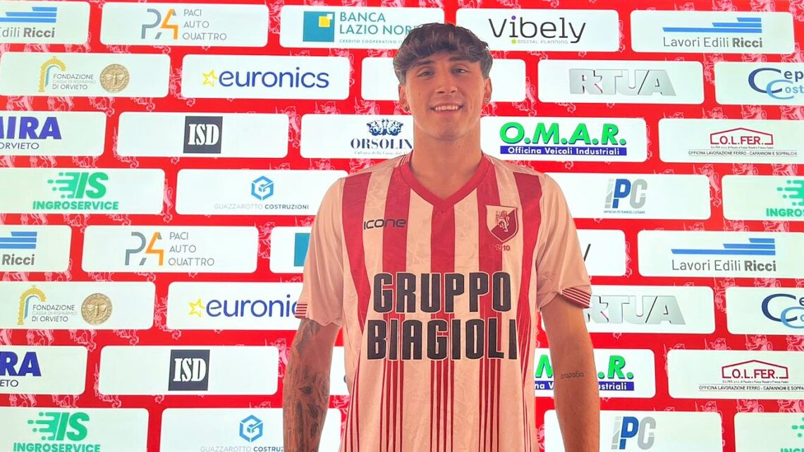 GIACOMO BOLOGNA IN BIANCOROSSO, AI SALUTI RAFFAELE LATTUCHELLA
