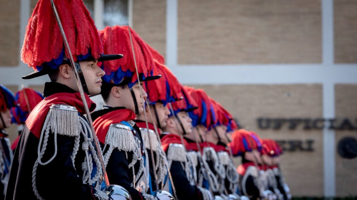 CONCORSO PER IL RECLUTAMENTO DI 65 ALLIEVI UFFICIALI DELL’ARMA DEI CARABINIERI