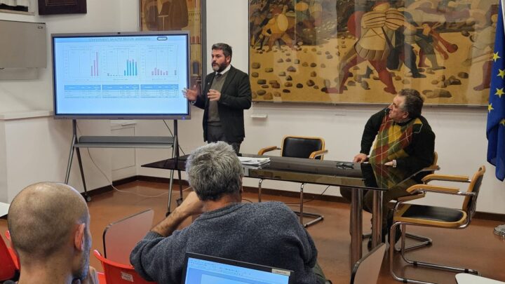 CONFERIMENTO DI RIFIUTI SPECIALI NELLE DISCARICHE UMBRE, ASSESSORE ALL’AMBIENTE THOMAS DE LUCA E PRESIDENTE DI AURI ANDREA SISTI: “L’OBIETTIVO SARÀ QUELLO DI TUTELARE LA CAPACITÀ RESIDUA DEI SITI E LA CORRETTA GESTIONE DEL CICLO DI SMALTIMENTO, RIPRENDENDO IL CONTROLLO DELLA SITUAZIONE”