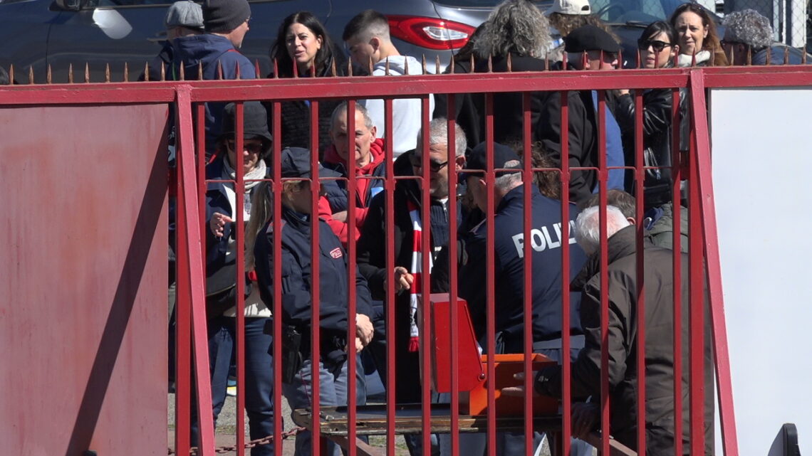 L’ASSESSORE PIZZO SPIEGA IL PERCHE’ DEI SIGILLI ALLO STADIO