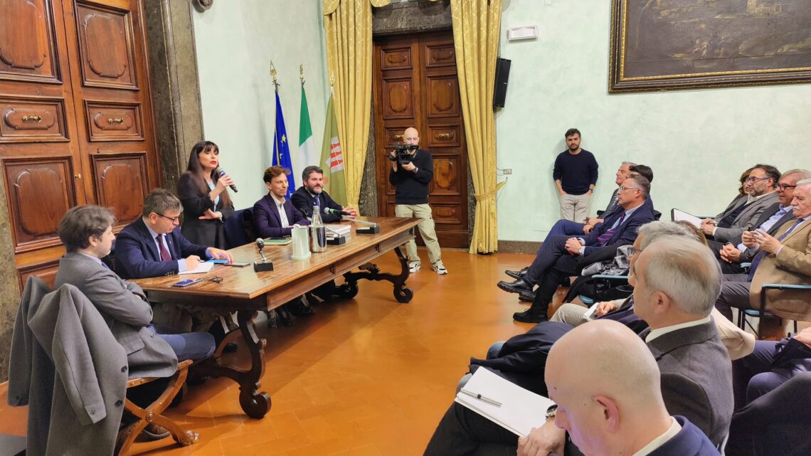 IL MONDO ECONOMICO-SOCIALE AL CENTRO PER L’ATTUAZIONE DELLE POLITICHE REGIONALI: PRESIDENTE PROIETTI E GIUNTA REGIONALE INCONTRANO LE ASSOCIAZIONI DI CATEGORIA, PRESTO IL “TAVOLO PER IL FUTURO DELL’UMBRIA”