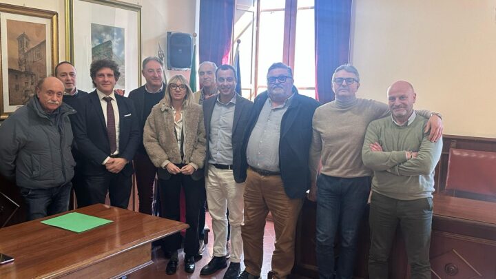 PARCO DEL MONTE CUCCO: INCONTRO TRA L’ASSESSORA MELONI, IL CONSIGLIERE REGIONALE CRISTIAN BETTI E SINDACI DEL TERRITORIO