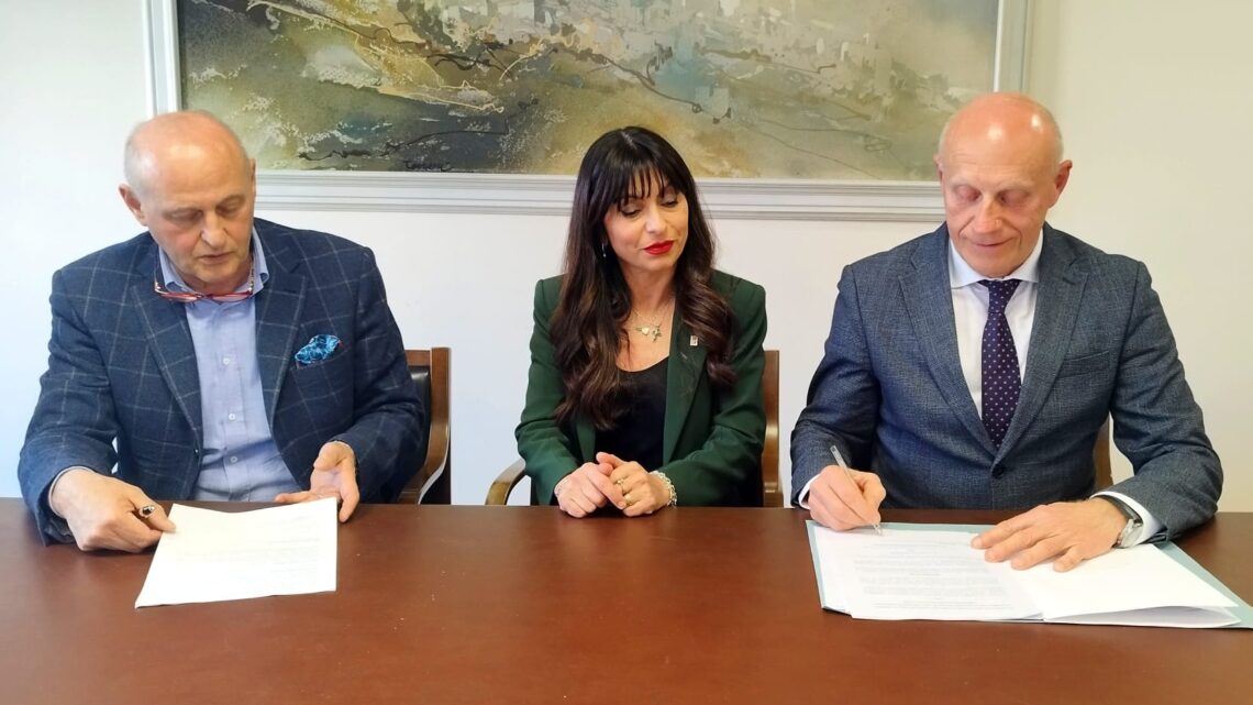 SIGLATO L’ACCORDO DI INTEGRAZIONE INTERAZIENDALE PER L’ABBATTIMENTO DELLE LISTE D’ATTESA E LA RIDUZIONE DELLA MOBILITÀ PASSIVA INTERREGIONALE, TRA L’AZIENDA OSPEDALIERA DI TERNI E L’AZIENDA USL UMBRIA 2