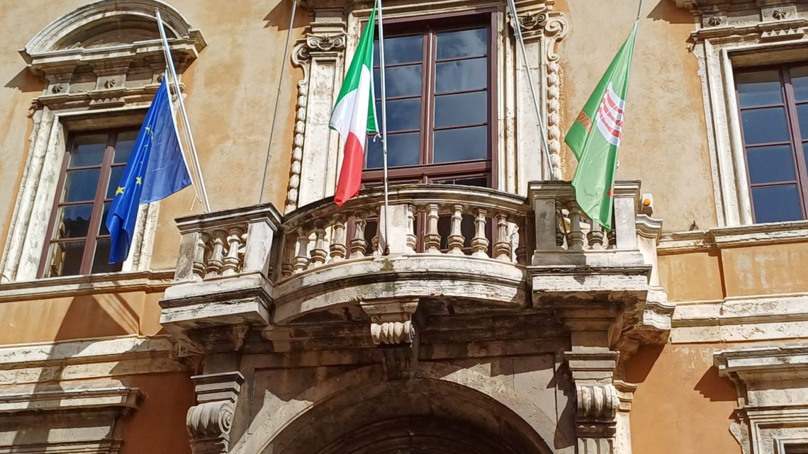 MORTE DI PAPA FRANCESCO, LA PRESIDENTE STEFANIA PROIETTI PROCLAMA IL LUTTO REGIONALE
