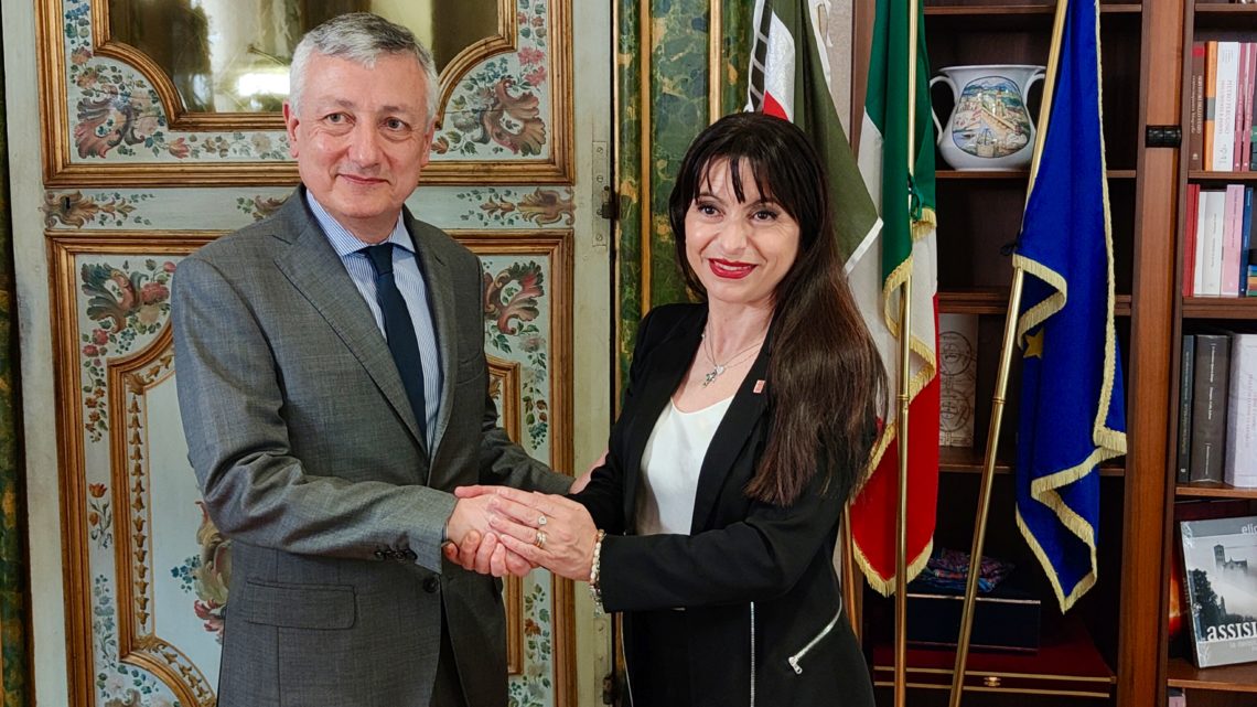 RICEVUTO A PALAZZO DONINI IL NUOVO PREFETTO DI PERUGIA FRANCESCO ZITO