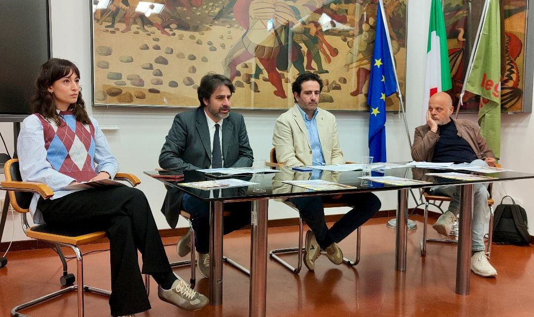 ADISU, IL NUOVO AMMINISTRATORE UNICO LEONELLI PRESENTA LA MISSION DELL’AGENZIA E TRE INIZIATIVE PER GLI STUDENTI. L’ASSESSORE BARCAIOLI: “VOGLIAMO RIPORTARE AL CENTRO LO STUDENTE E GARANTIRE UN DIRITTO ALLO STUDIO DI QUALITÀ”