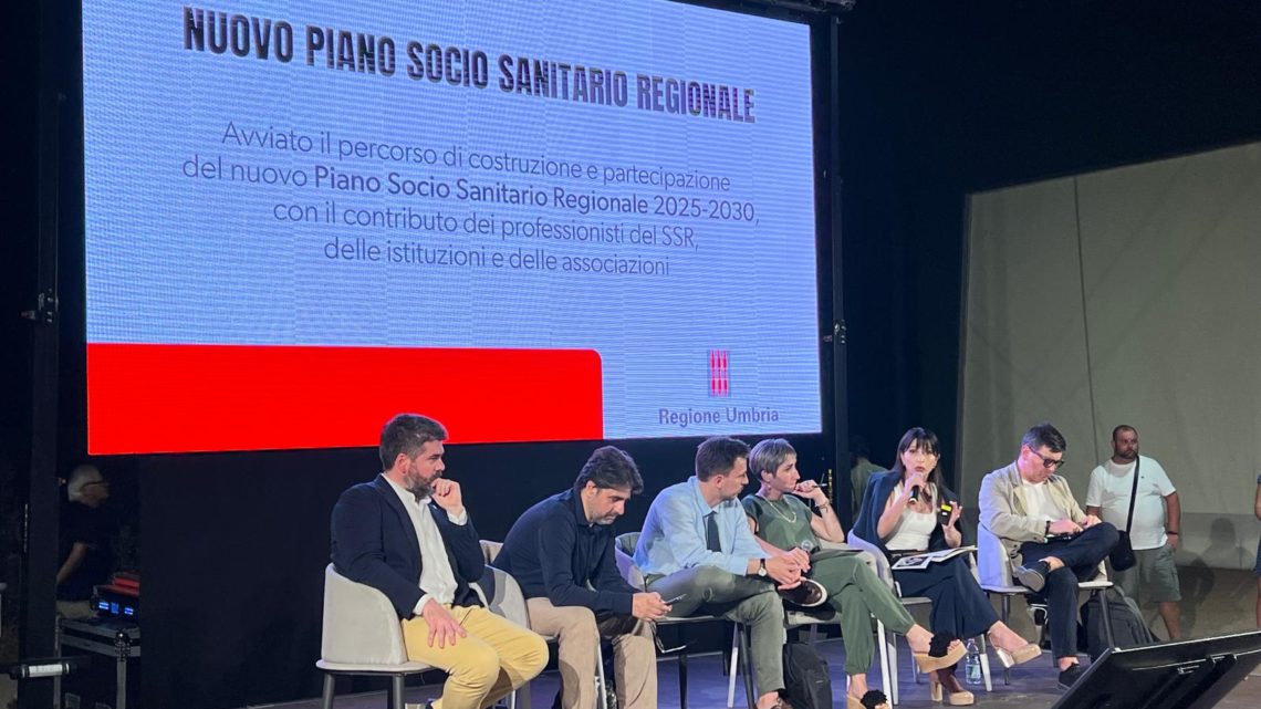 AFFOLLATO INCONTRO AL PARCO CARDETO A TERNI, LA GIUNTA IN CAMMINO PER L’UMBRIA HA PARLATO CON CENTINAIA CITTADINI DEI PRIMI 6 MESI DI GOVERNO REGIONALE