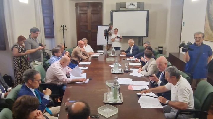 INCONTRO REGIONE PROVINCE. LA PRESIDENTE PROIETTI INCONTRA PRESCIUTTI E BANDECCHI. PRESCIUTTI: “L’INCONTRO SEGNA UNA NUOVA FASE DI DIALOGO FRA ISTITUZIONI”