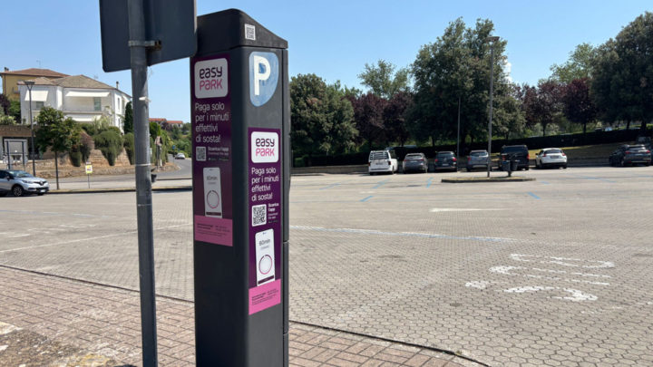 EASYPARK, L’APP PER LA SOSTA PIÙ DIFFUSA IN ITALIA E IN EUROPA, È ORA ATTIVA ANCHE A BAGNOREGIO.