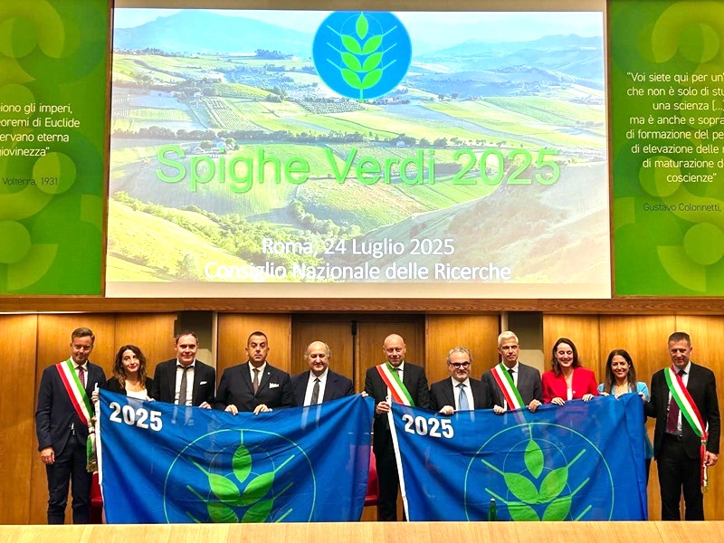 MONTECASTRILLI, IL COMUNE CONQUISTA LA SPIGA VERDE PER IL TERZO ANNO CONSECUTIVO, AQUILINI: “RICONOSCIMENTO CHE PREMIA LA SCELTA DI PUNTARE SU TURISMO LENTO, PAESAGGIO E PRODOTTI LOCALI”