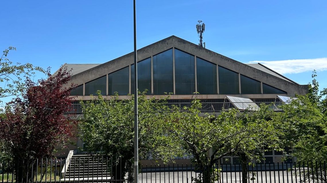 SONO REGOLARMENTE INIZIATI GLI INTERVENTI PRESSO IL PALAZZETTO DELLO SPORT “GISLENO BRECCIA” DI PORANO