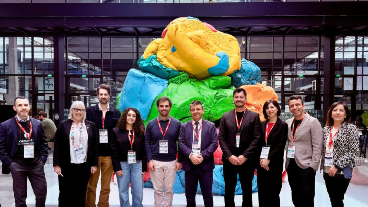 SMAU PARIGI 2026, STARTUP UMBRE PROTAGONISTE CON LA REGIONE E SVILUPPUMBRIA. ASSESSORE DE REBOTTI: “AVVIO DI UN PERCORSO CHE TRAGUARDA L’OBIETTIVO DI PORTARE IN UMBRIA INVESTITORI, CORPORATE E STAKEHOLDER GLOBALI”