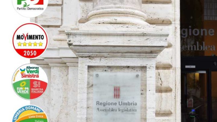 “RIFIUTI IN DISCARICA RIDOTTI DEL 25% IN UN ANNO, RISULTATO STRAORDINARIO DEL CENTROSINISTRA. LA DESTRA CHE URLA NEL 2024 HA PORTATO RIFIUTI ANCHE DALLA CAMPANIA NELLE DISCARICHE UMBRE, TESEI, MELASECCHE E AGABITI CHE HANNO VOTATO CI SPIEGHINO PERCHÉ”