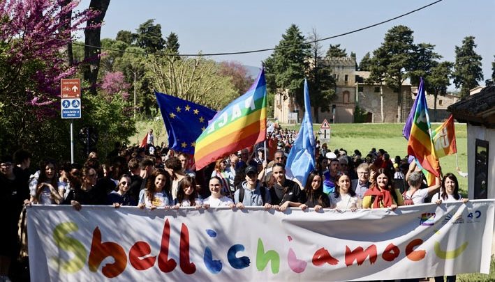 FACCIAMO COME FRANCESCO! CONCLUSO AD ASSISI IL MEETING NAZIONALE DELLE SCUOLE DI PACE