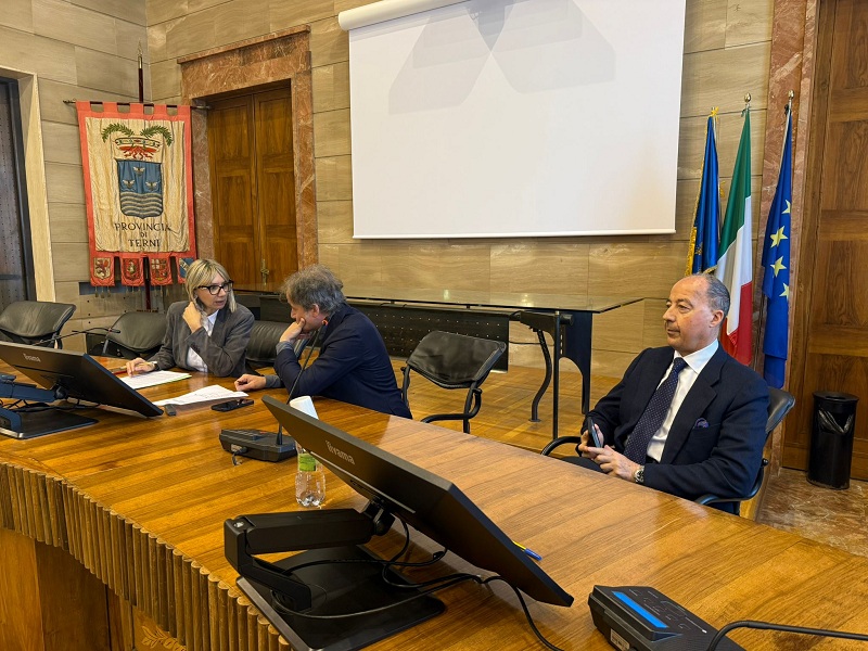 TURISMO, SAN FRANCESCO E LA TERRA TERNANA: IN PROVINCIA UN INCONTRO TRA VICE PRESIDENTE FERRANTI, ASSESSORE REGIONALE MELONI E COMUNI