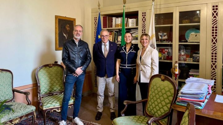 RICEVUTA IN COMUNE LA DELEGAZIONE DELLA CITTÀ BULGARA DI TROYAN